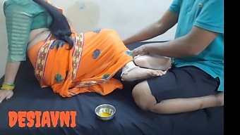 Avni Gives Sensual Massage